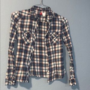DIVIDED by H&M Plaid Button Down Shirt